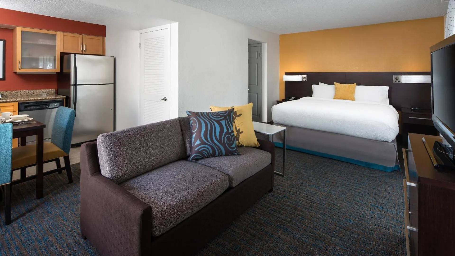 Residence Inn Costa Mesa Newport Beach 3*,