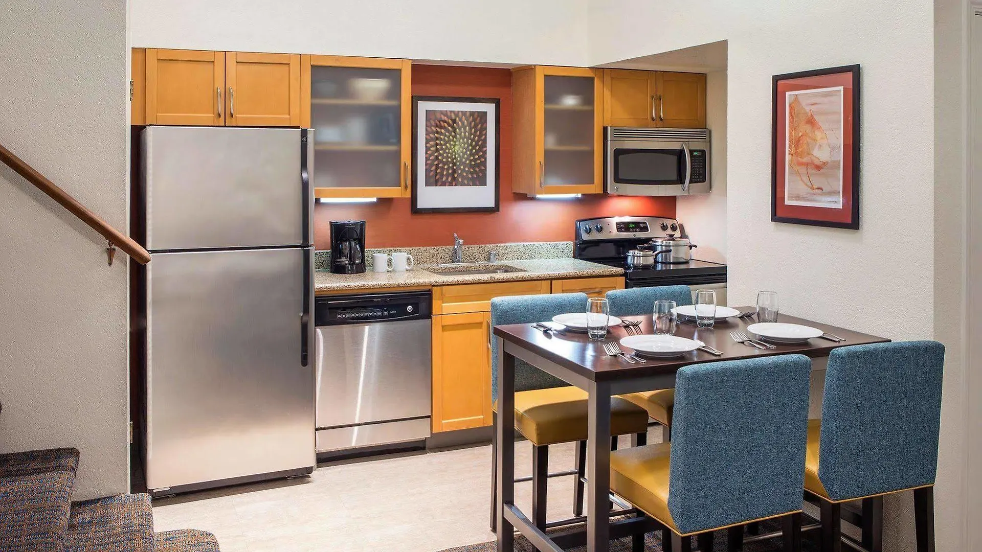 Residence Inn Costa Mesa Newport Beach 3*,